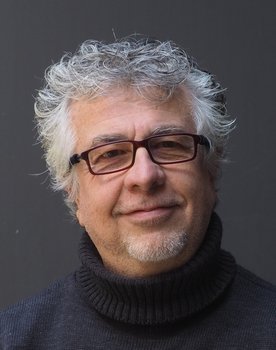 Jorge Stamadianos as Invitado cumpleaños