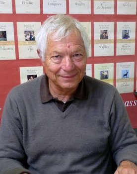 Denis Tillinac as Self