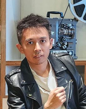 Tzang Merwyn Tong as W. Ashe Faeke