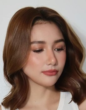 Faye Lorenzo