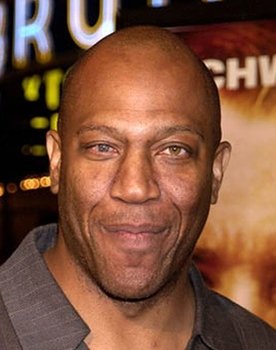 Tom 'Tiny' Lister Jr. as Mitch