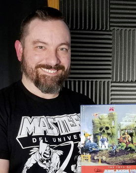 Dan Eardley as Pizel Dan