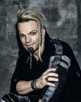 Jörg Roth as Self