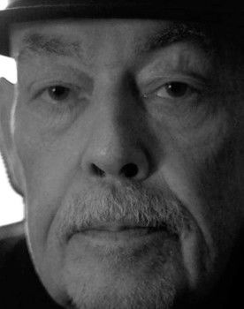 Alain Cooper as Devonport