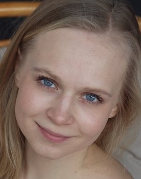 Irina Lukina as Lyudmila Dubinina
