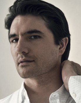 Dustin Teuber as Buck 1