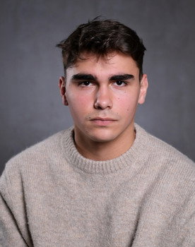 David Rodríguez as Suso