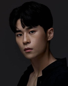 Hwang Min-hwan as Min-hwan