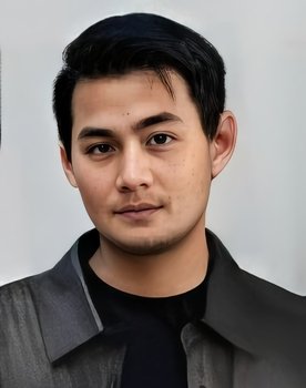 Kittitouch Kaewauthai as Gun