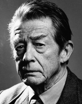John Hurt as General Woundwort