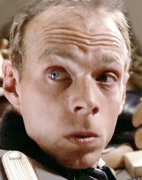Henry Stolow as Cates