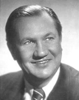 Fritz Kampers as Bancroft