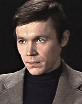 Vasiliy Mishchenko as Ilya Starodub - polkovnik