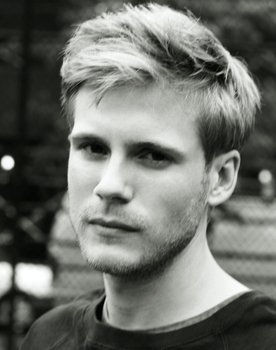 Zachary Booth
