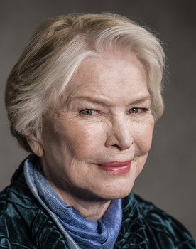 Ellen Burstyn as 