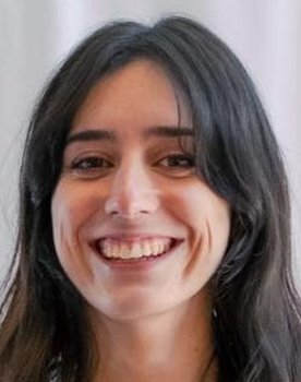 Irene Pérez as self