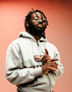 Morris Cordewell as Self - Host