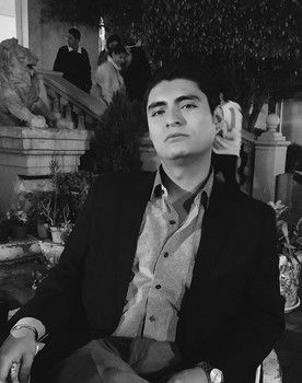 Juan Carlos Guido as Hugo