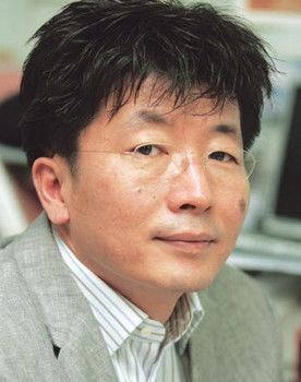 Shin Chul as Himself
