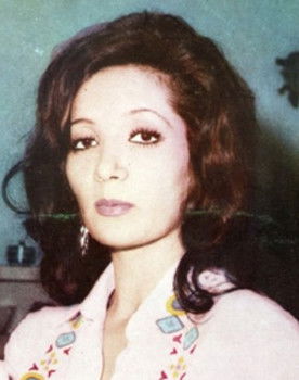 Simin Alizadeh as Badri