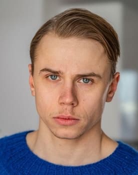 Magnús Mariuson as Lucky