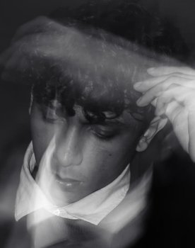 Jean Vitor Gonçalves as Lucas