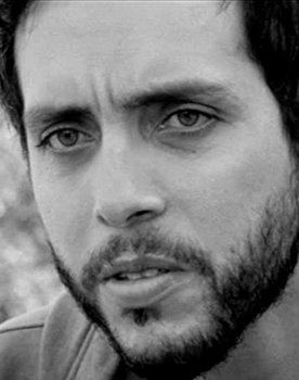 Carlos Flores Jr.