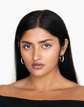Shreya Navile