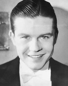 Tom Brown Photo