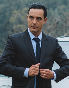 Ronaldo Santiago as Saulo Rodrigues