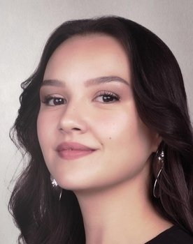 Deniz Karabaş as 