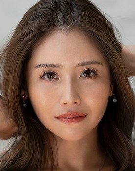宫下华奈