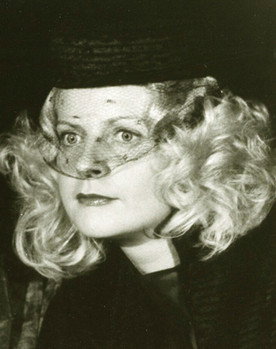 Marie-Odile Grinevald as Jeanne