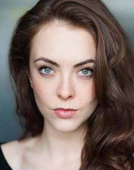 Elisabeth Hopper as Eliza