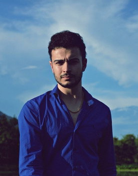 Primo Nacho as Adolescente 2