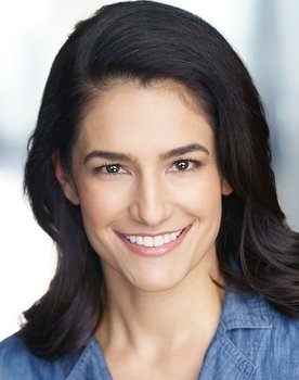 Patricia Melone as Lori