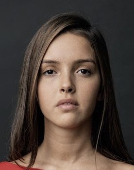 Lyna Khoudri as Nedjma