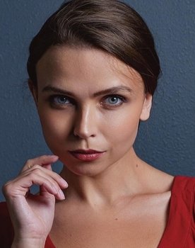 Cheyenne Goode as Eliza Peters