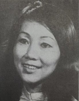 Phi Nga as Ms. Lành