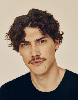 Jack Innanen as Vice Principal Thompson