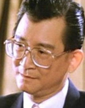 Siao San-Yan as Mr. Shing
