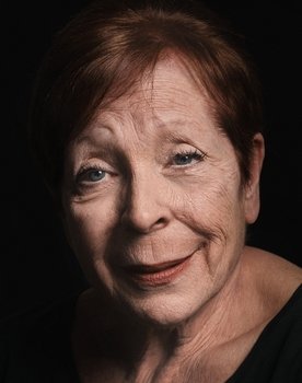 Neus Agulló as Roseta