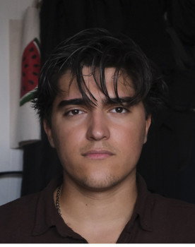 Bedirhan Karan as Umut