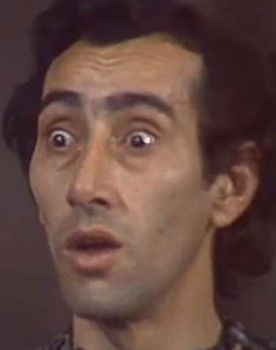 Sergei Mkrtchyan as Роберт Фокенбридж