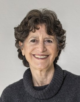 Olga Polizzi as Self