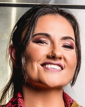 Alice Olivia Walker as Alex Windsor