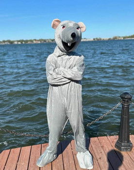 Jeff Moussetrap as Jeff Moussetrap