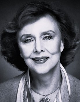 Louise Latham as Eunice Hickock