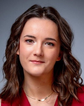 Emily Busvine as Self - Green Room Host