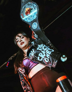 Julie Brooks as Lia “La Luchadora”